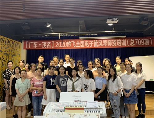 3401597022883264.jpg 合影_Jc_Jc.jpg