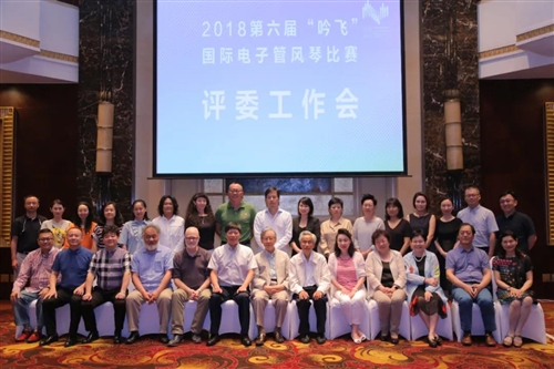 3601598434334285.jpg 52_Jc.jpg