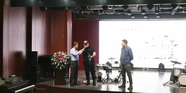 2121608086979534.jpg 10_Jc.jpg