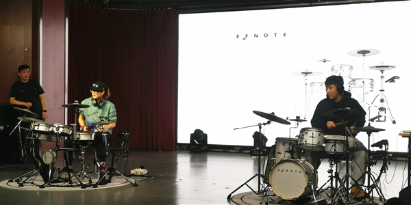 381608086932464.jpg 8_副本_Jc.jpg