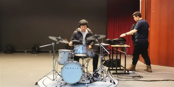 6121608087011298.jpg 9_Jc.jpg